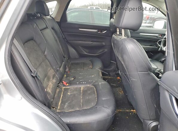 JM3KFACM7K1655305 2019 MAZDA CX-5 Серебряный Вид задней части салона