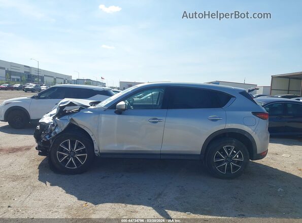 JM3KFADM7J0330768 2018 MAZDA CX-5 Серебряный Панорамный вид салона 360°