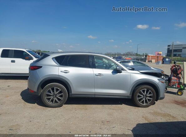 JM3KFADM7J0330768 2018 MAZDA CX-5 Серебряный Вид задней части салона