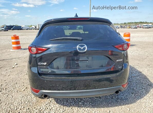 JM3KFADM9J0315432 2018 MAZDA CX-5 Black Widok z tyłu