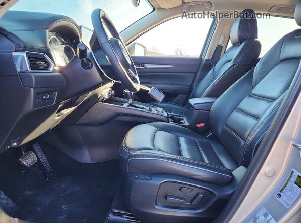 JM3KFBCL5S0589856 2025 MAZDA CX-5 Серебряный Вид салона спереди