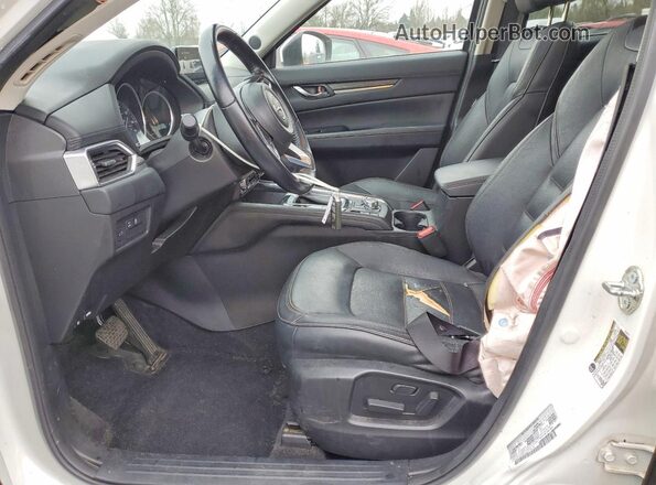 JM3KFBDL5H0131273 2017 MAZDA CX-5 Белый Вид салона спереди