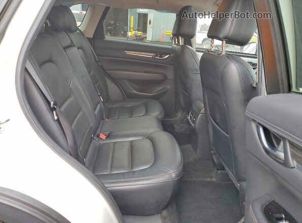 JM3KFBDL5H0131273 2017 MAZDA CX-5 Белый Вид задних сидений