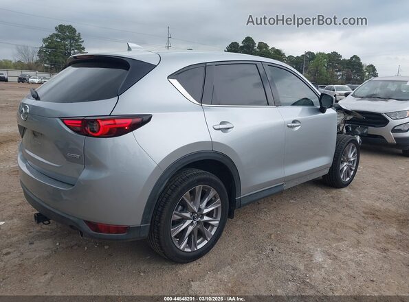 JM3KFBDM4K0605214 2019 MAZDA CX-5 Серебряный Задняя правая четверть