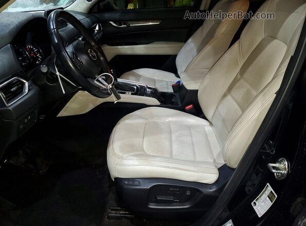 JM3KFBDM6K1603944 2019 MAZDA CX-5 Серый Вид салона спереди