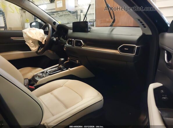 JM3KFBEM9S0721054 2025 MAZDA CX-5 Black Front interior view