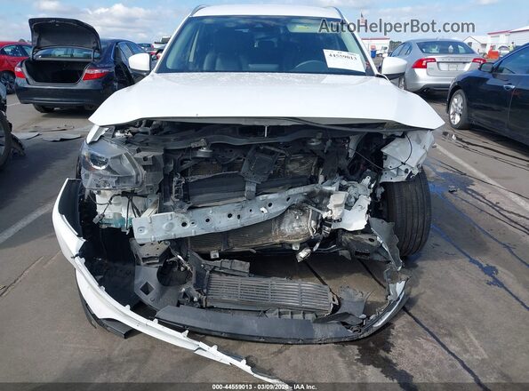 JM3TCACY3J0210273 2018 MAZDA CX-9 Белый Вид задней части салона