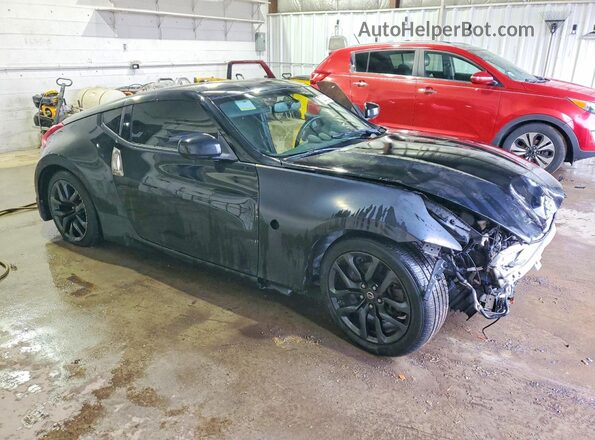 JN1AZ4EH0JM571663 2018 NISSAN 370Z Черный Передняя правая четверть