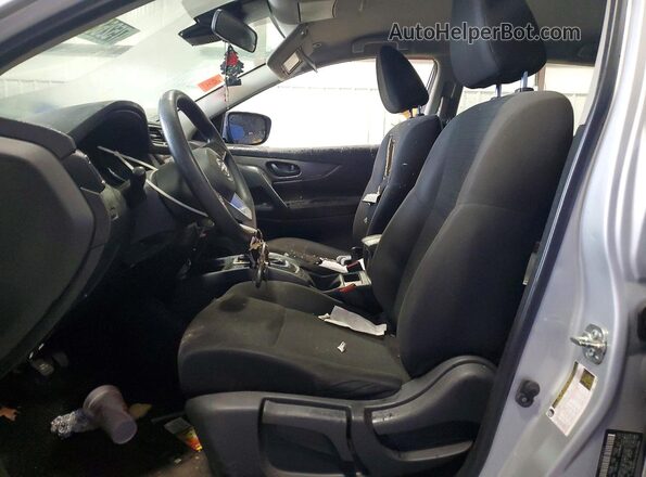 JN1BJ1AWXNW680558 2022 NISSAN ROGUE Серебряный Вид салона спереди
