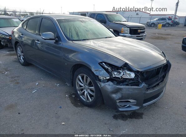 JN1BY1AR6HM770652 2017 INFINITI Q70 Серый Передняя правая четверть