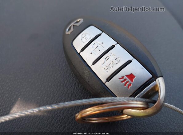 JN1BY1AR6HM770652 2017 INFINITI Q70 Серый Вид панели приборов