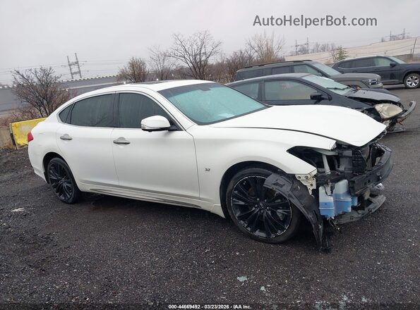 JN1BY1PR4HM210572 2017 INFINITI Q70L Белый Вид задней части салона