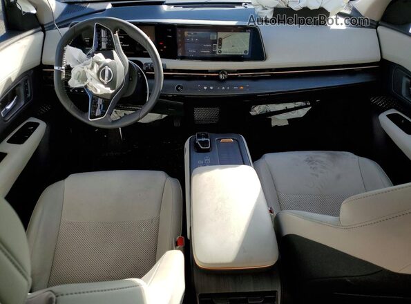 JN1DF0BB3RM736843 2024 NISSAN ARIYA Black Vista del salpicadero