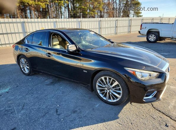 JN1EV7AP4JM354189 2018 INFINITI Q50 Черный Передняя правая четверть