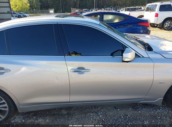 JN1EV7AP4LM203906 2020 INFINITI Q50 Silver Widok wnętrza z tyłu