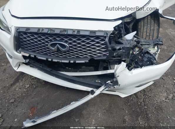 JN1EV7AP5JM360079 2018 INFINITI Q50 White Widok z przodu
