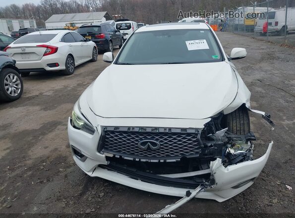 JN1EV7AP5JM360079 2018 INFINITI Q50 White Widok zestawu wskaźników