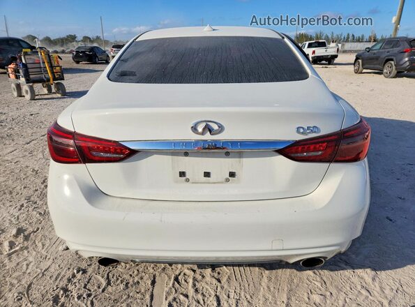 JN1EV7AP5KM540132 2019 INFINITI Q50 Белый Вид сзади