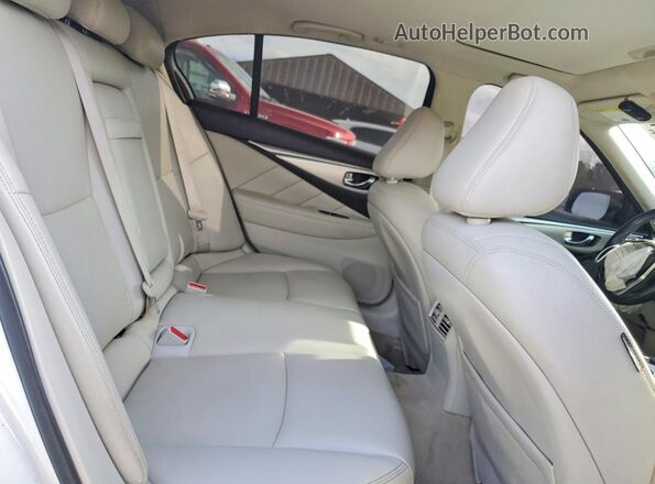 JN1EV7AP5LM205356 2020 INFINITI Q50 White Widok tylnych siedzeń