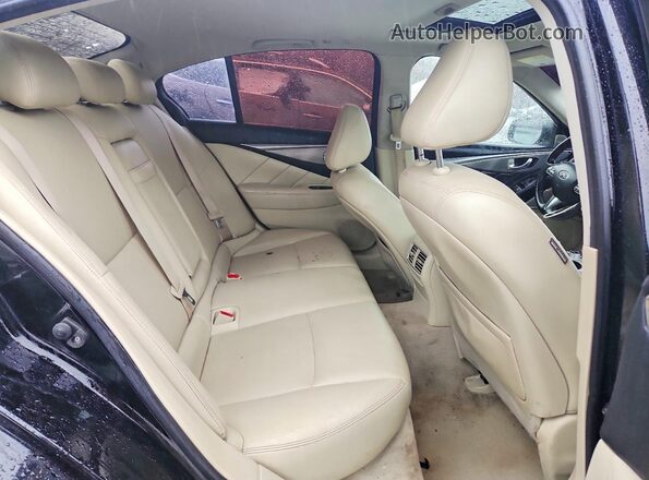 JN1EV7AP8HM739636 2017 INFINITI Q50 Black Vista de los asientos traseros