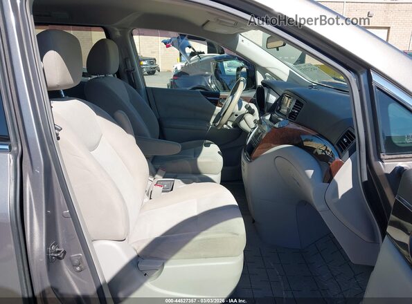 JN8AE2KP2H9165507 2017 NISSAN QUEST Серый Вид салона спереди