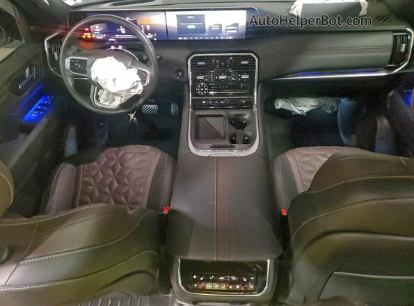 JN8AY3EB2S9101133 2025 NISSAN ARMADA White Dashboard view