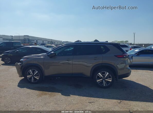 JN8BT3CB3RW179972 2024 NISSAN ROGUE Коричневый Панорамный вид салона 360°