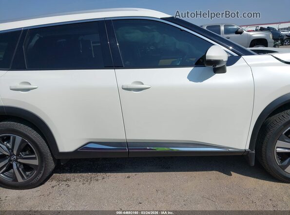 JN8BT3DC2PW100831 2023 NISSAN ROGUE White უკანა სალონის ხედი