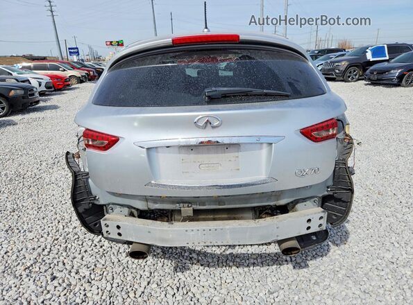 JN8CS1MU3HM140126 2017 INFINITI QX70 Серебряный Вид сзади
