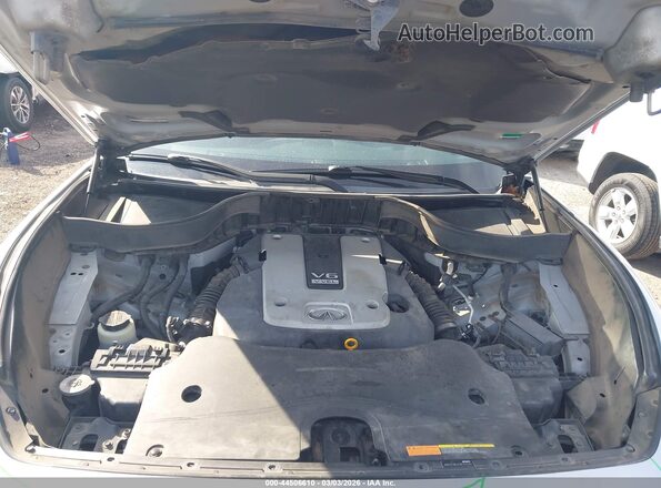 JN8CS1MU4HM143150 2017 INFINITI QX70 Silver Widok z tyłu
