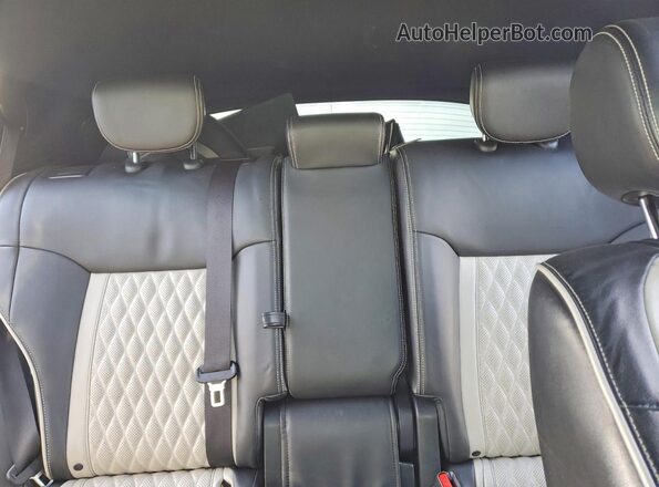 JN8CS1MW5HM412855 2017 INFINITI QX70 Белый Вид задних сидений