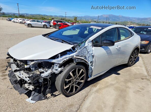 JTDACACU3P3007596 2023 TOYOTA PRIUS White Przód lewy