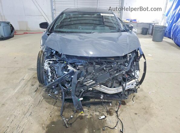 JTDACACU3S3046892 2025 TOYOTA PRIUS Серебряный Вид спереди