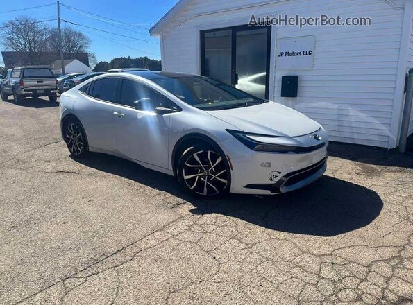 JTDACACU4P3004092 2023 TOYOTA PRIUS White წინა მარჯვენა