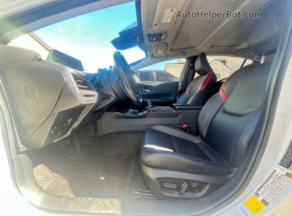 JTDACACU4P3004092 2023 TOYOTA PRIUS White წინა პანელის ხედი