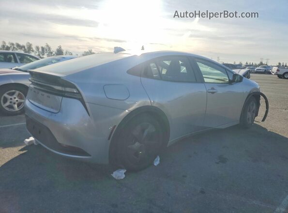 JTDACACU7S3047950 2025 TOYOTA PRIUS Серый Задняя правая четверть