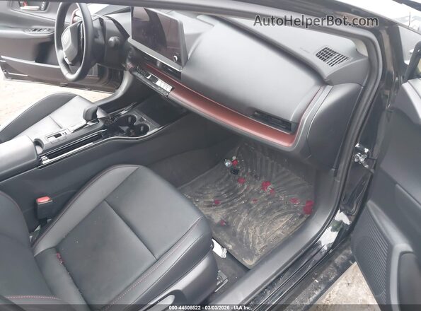 JTDACACU8R3016779 2024 TOYOTA PRIUS PRIME Черный Вид салона спереди