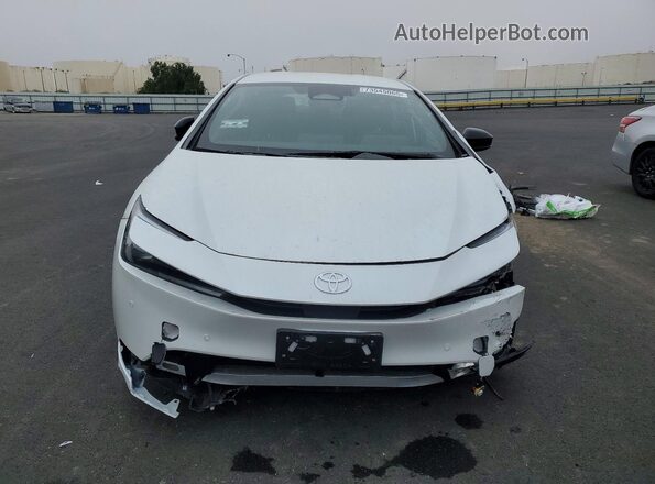 JTDACACU9T3067084 2026 TOYOTA PRIUS White წინა ხედი