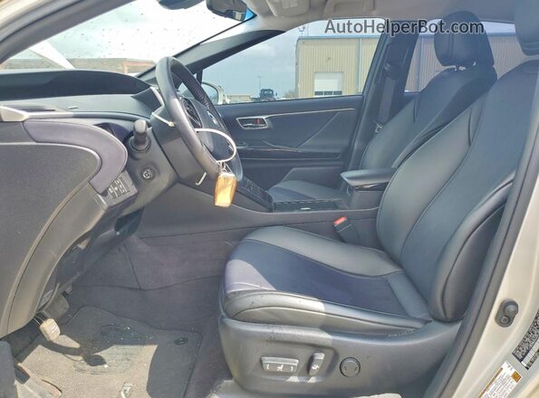 JTDBVRBDXKA007713 2019 TOYOTA MIRAI Серебряный Вид салона спереди