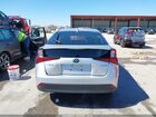 2021 Toyota Prius Le Серебряный vin: JTDKAMFU3M3144900