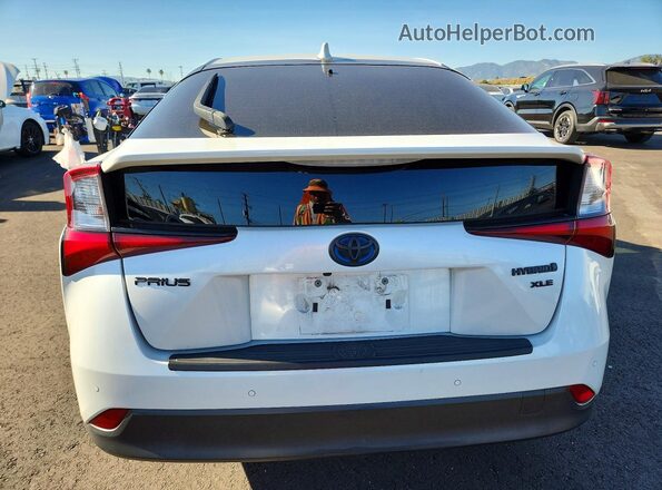 JTDKAMFU4M3127653 2021 TOYOTA PRIUS White უკანა ხედი