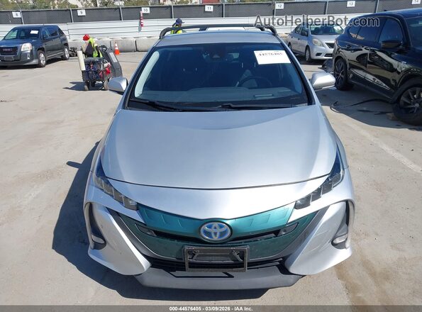 JTDKARFP3H3001278 2017 TOYOTA PRIUS PRIME Серебряный Вид спереди