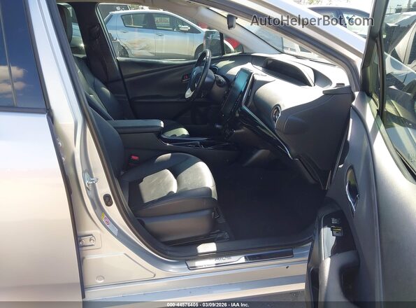 JTDKARFP3H3001278 2017 TOYOTA PRIUS PRIME Серебряный Вид салона спереди