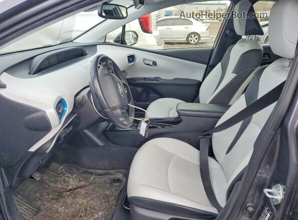 JTDL9RFU9L3022082 2020 TOYOTA PRIUS Серый Вид салона спереди