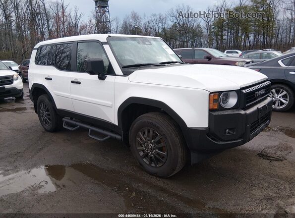 JTEABFAJ0RK015975 2024 TOYOTA LAND CRUISER Белый Передняя правая четверть