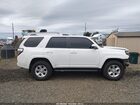 2022 Toyota 4runner Sr5 White vin: JTEMU5JR6N6063992