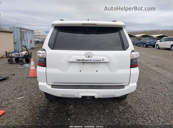 JTEMU5JR6N6063992 2022 TOYOTA 4RUNNER White 