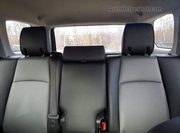 JTENU5JR3R6231923 2024 TOYOTA 4RUNNER Серебряный Вид задних сидений