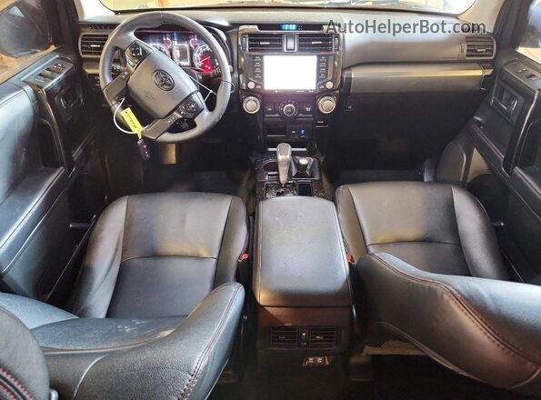 JTERU5JR5N6033453 2022 TOYOTA 4RUNNER Серый Вид панели приборов
