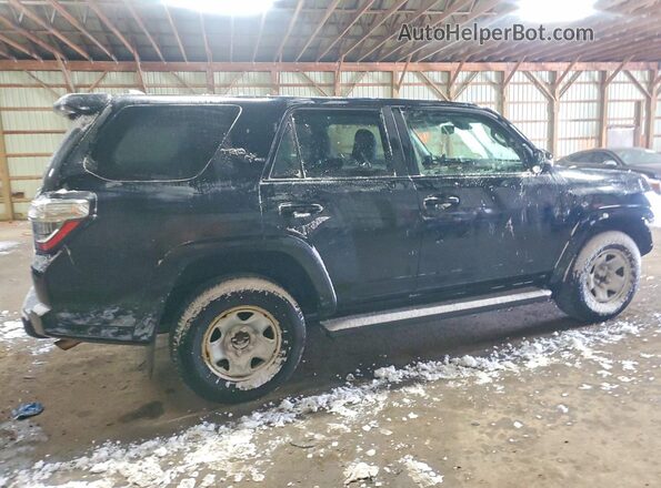 JTERU5JR7N5996568 2022 TOYOTA 4RUNNER Black Tył prawy